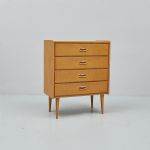 1172 1238 CHEST OF DRAWERS